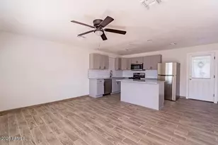 37 E El Parque Dr, Tempe, AZ 85282 - Photo 8