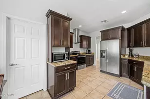 6757 W Tether Trail, Peoria, AZ 85383 - Photo 14