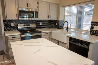 1432 E Saltsage Drive, Phoenix, AZ 85048 - Photo 34