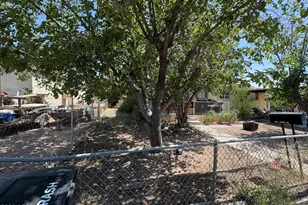 108 W Gorham St, Superior, AZ 85173 - Photo 6