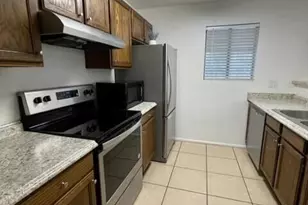 533 W Guadalupe Rd, Mesa, AZ 85210 - Photo 6