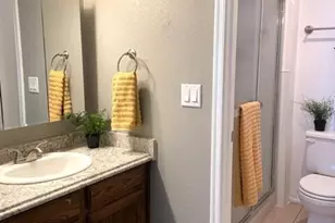 533 W Guadalupe Rd, Mesa, AZ 85210 - Photo 16