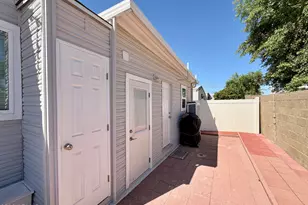 111 S Greenfield Rd, Mesa, AZ 85206 - Photo 36
