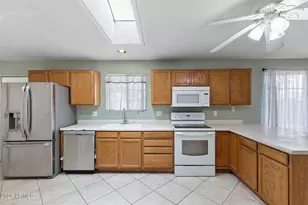 3626 W Shangri La Rd, Phoenix, AZ 85029 - Photo 24