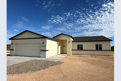 25427 W Patton Road, Wittmann, AZ 85361 - Photo 2