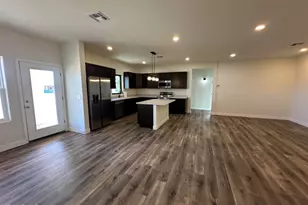 25427 W Patton Rd, Wittmann, AZ 85361 - Photo 8