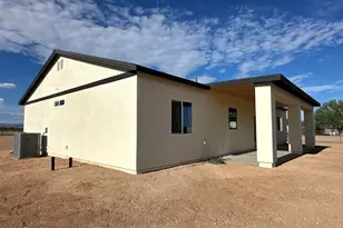 25427 W Patton Rd, Wittmann, AZ 85361 - Photo 34