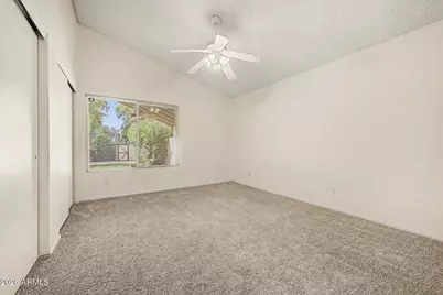 857 E Manor Drive, Chandler, AZ 85225 - Photo 8