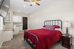 7551 W Saguaro Park Ln, Peoria, AZ 85383 - Photo 40