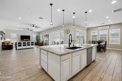 7551 W Saguaro Park Lane, Peoria, AZ 85383 - Photo 6