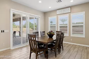 7551 W Saguaro Park Ln, Peoria, AZ 85383 - Photo 10