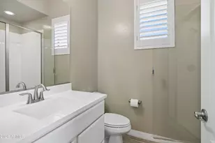 7551 W Saguaro Park Ln, Peoria, AZ 85383 - Photo 42