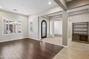 7551 W Saguaro Park Ln, Peoria, AZ 85383 - Photo 18