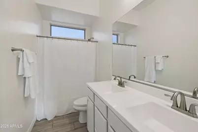 7551 W Saguaro Park Lane, Peoria, AZ 85383 - Photo 36