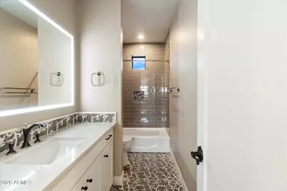 4201 N 42nd Place, Phoenix, AZ 85018 - Photo 22
