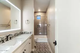 4201 N 42nd Pl, Phoenix, AZ 85018 - Photo 22