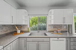 10593 E Fanfol Ln, Scottsdale, AZ 85258 - Photo 20