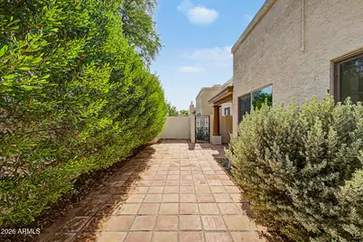 10593 E Fanfol Lane, Scottsdale, AZ 85258 - Photo 38