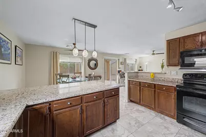 37351 W Amalfi Avenue, Maricopa, AZ 85138 - Photo 10