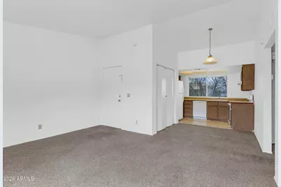 10815 N 15th Lane #Apt 3, Phoenix, AZ 85029 - Photo 4