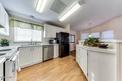 17200 W Bell Road #1708, Surprise, AZ 85374 - Photo 12