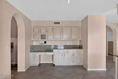 6091 W Rose Garden Lane, Glendale, AZ 85308 - Photo 6