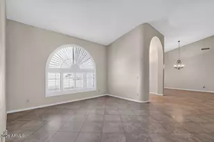 6091 W Rose Garden Ln, Glendale, AZ 85308 - Photo 8