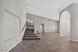 6091 W Rose Garden Ln, Glendale, AZ 85308 - Photo 10