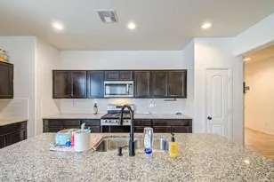 30973 W Mitchell Dr, Buckeye, AZ 85396 - Photo 12