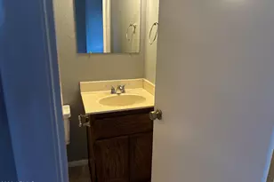 7801 N 44th Dr, Glendale, AZ 85301 - Photo 12