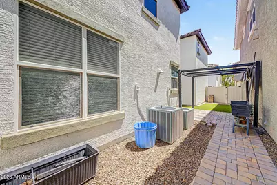 886 S Huish Drive, Gilbert, AZ 85296 - Photo 38
