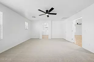 886 S Huish Dr, Gilbert, AZ 85296 - Photo 26