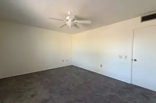 10201 W Sutters Gold Ln, Sun City, AZ 85351 - Photo 24
