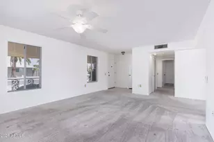 10201 W Sutters Gold Ln, Sun City, AZ 85351 - Photo 6