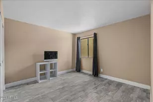 2515 N 52nd St, Phoenix, AZ 85008 - Photo 20