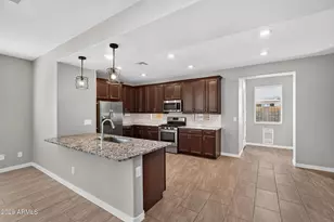 261 W Pinnacle Ridge Dr, San Tan Valley, AZ 85140 - Photo 2