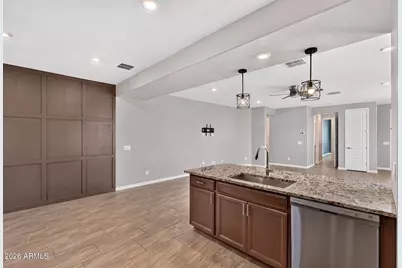 261 W Pinnacle Ridge Drive, San Tan Valley, AZ 85140 - Photo 6