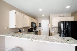 19306 N 76th Ave, Glendale, AZ 85308 - Photo 6