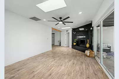 7384 W Beryl Avenue, Peoria, AZ 85345 - Photo 10