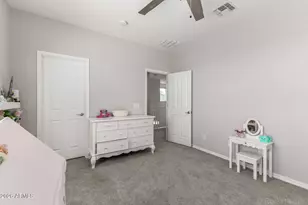 14404 W Wethersfield Rd, Surprise, AZ 85379 - Photo 30