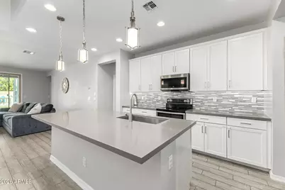 14404 W Wethersfield Road, Surprise, AZ 85379 - Photo 12