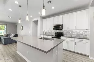 14404 W Wethersfield Rd, Surprise, AZ 85379 - Photo 12