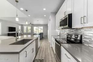 14404 W Wethersfield Rd, Surprise, AZ 85379 - Photo 14
