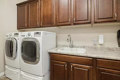 7550 W Questa Drive, Peoria, AZ 85383 - Photo 16