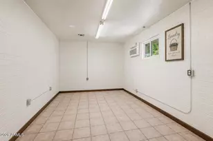 6408 E Dallas St, Mesa, AZ 85205 - Photo 32