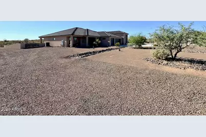 1055 Buckboard Trail, Wickenburg, AZ 85390 - Photo 4