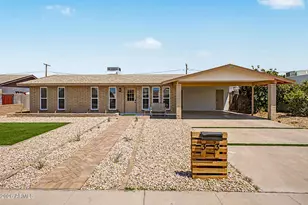 33 S Pueblo St, Gilbert, AZ 85233 - Photo 1