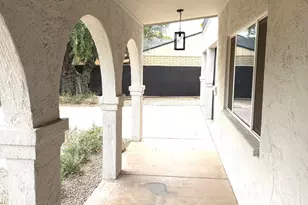 5924 E North Ln, Paradise Valley, AZ 85253 - Photo 2