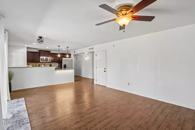 5502 S Hazelton Lane, Tempe, AZ 85283 - Photo 10