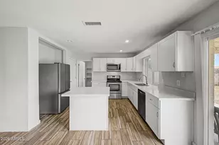 5439 W Becker Ln, Glendale, AZ 85304 - Photo 6